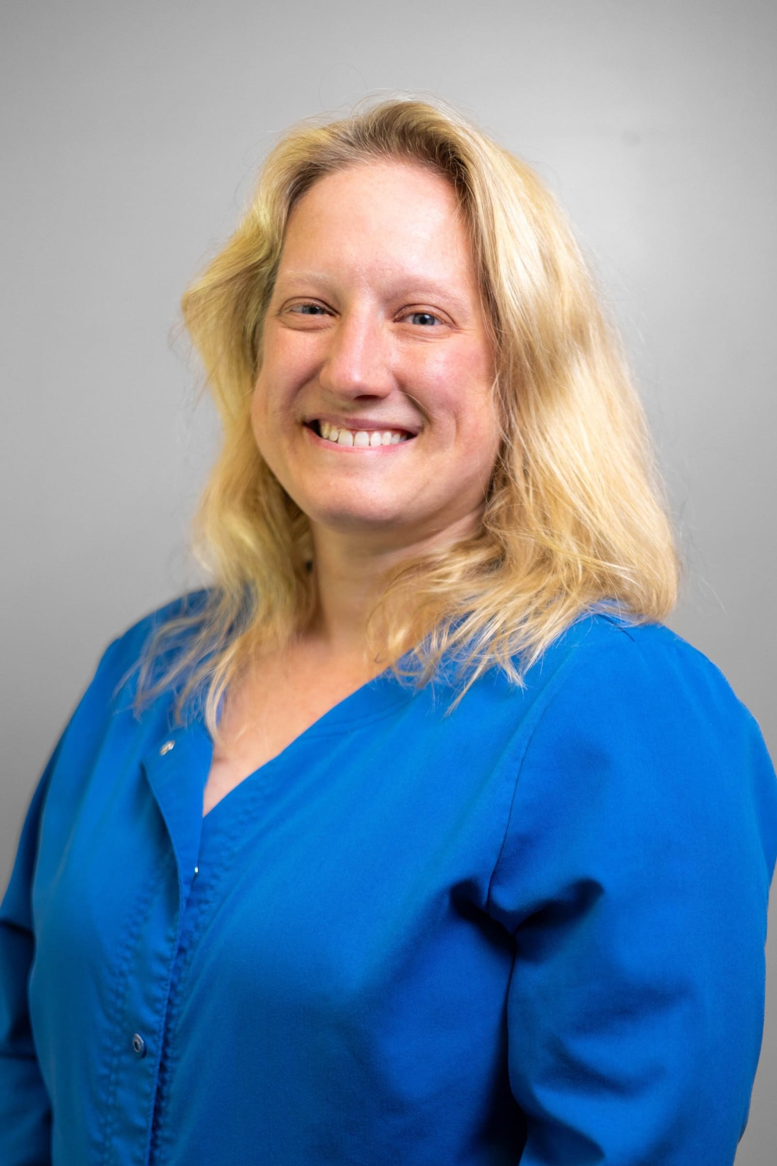 Portrait of Brenna, administrative assistant at Dental Associates of Marquette