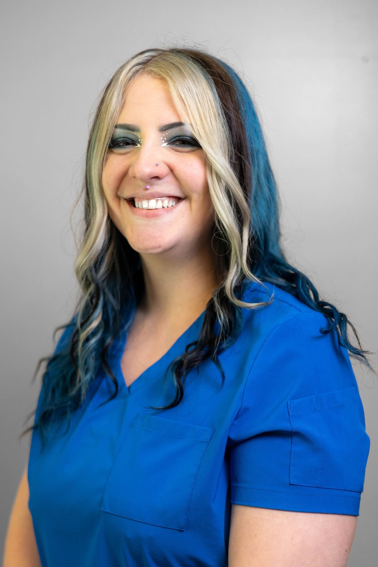Portrait of Vizma, administrative assistant at Dental Associates of Marquette